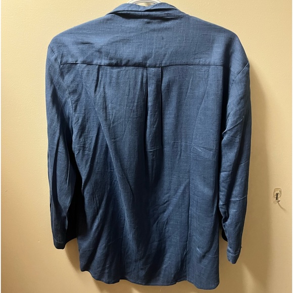 Blue button-up - Picture 2 of 2